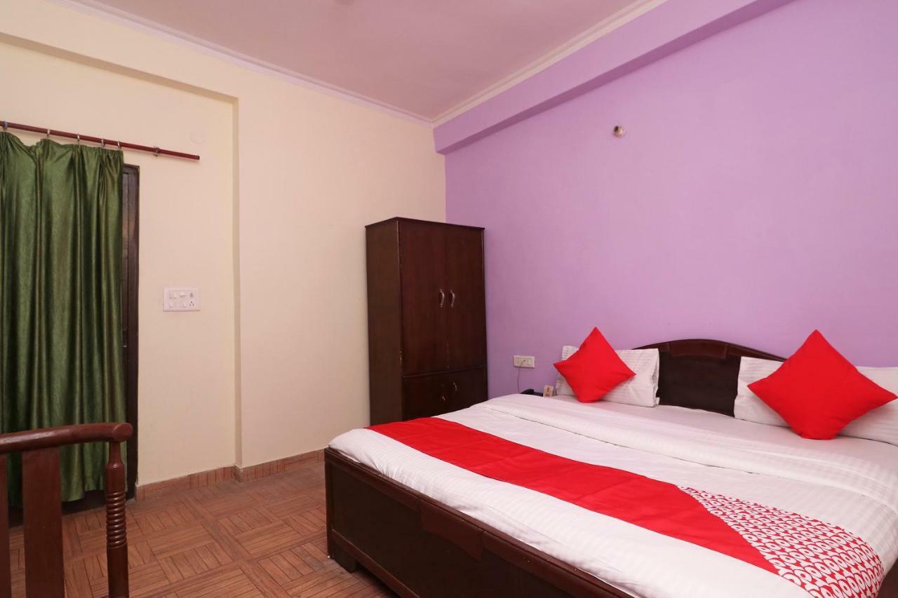 Oyo 29411 Hotel Vanshika Агра Экстерьер фото
